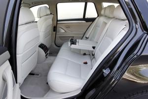 BMW 530d xDrive Touring Modern Line 2013 года  (WW)